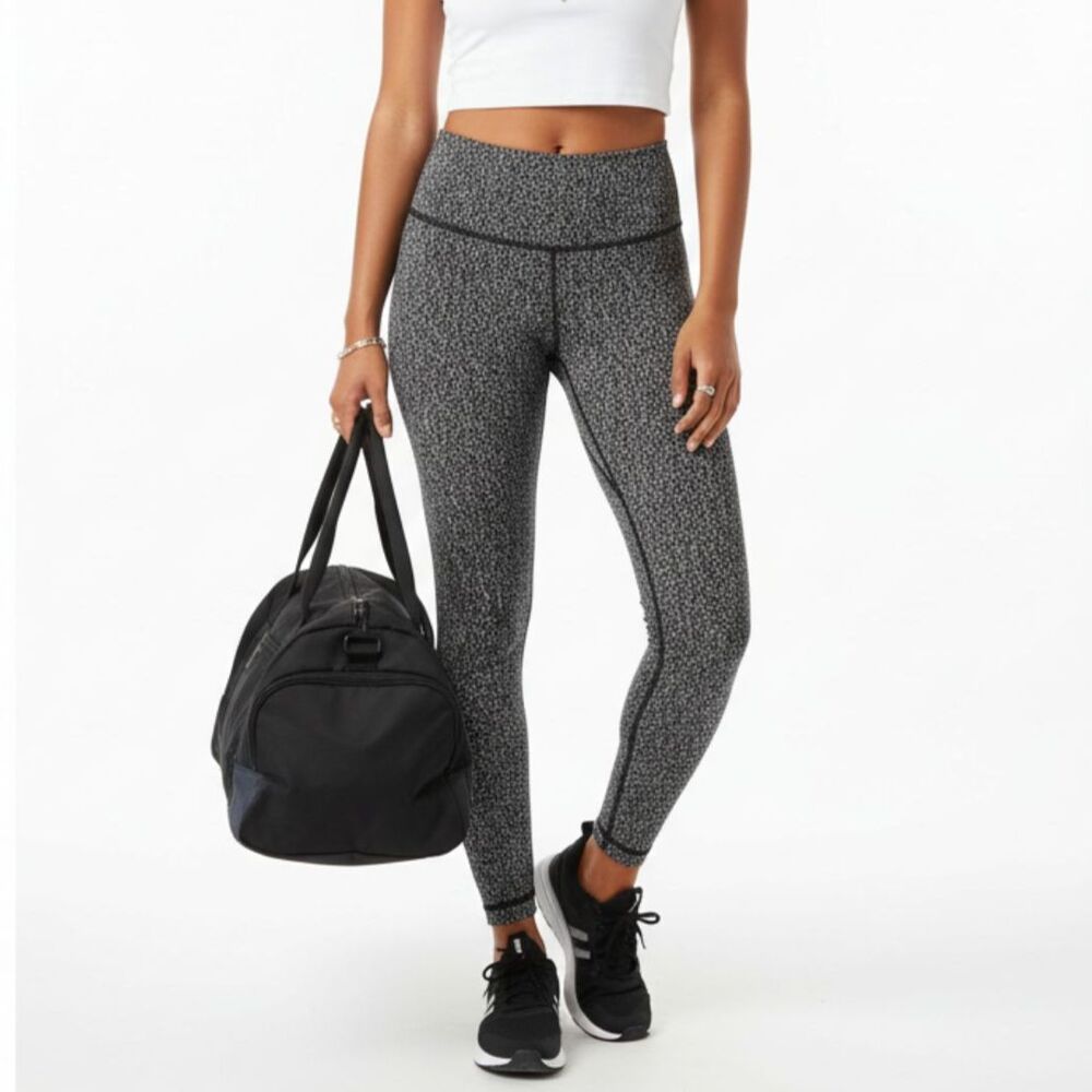 Lululemon Women's Gray & Black Print Knit Leggings 4